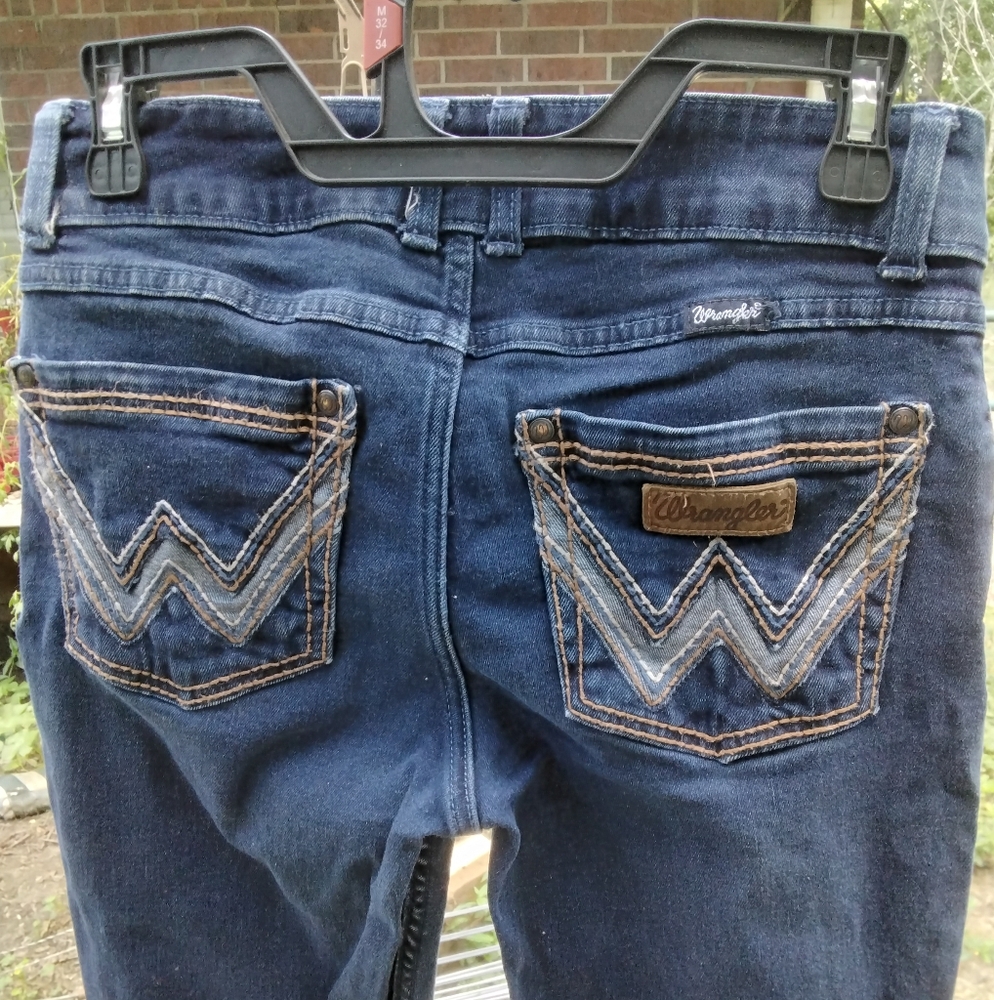 Wrangler Dark Wash Jeans 5x32